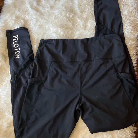 Glynder High Waisted Black Leggings | Large - Picture 2 of 5